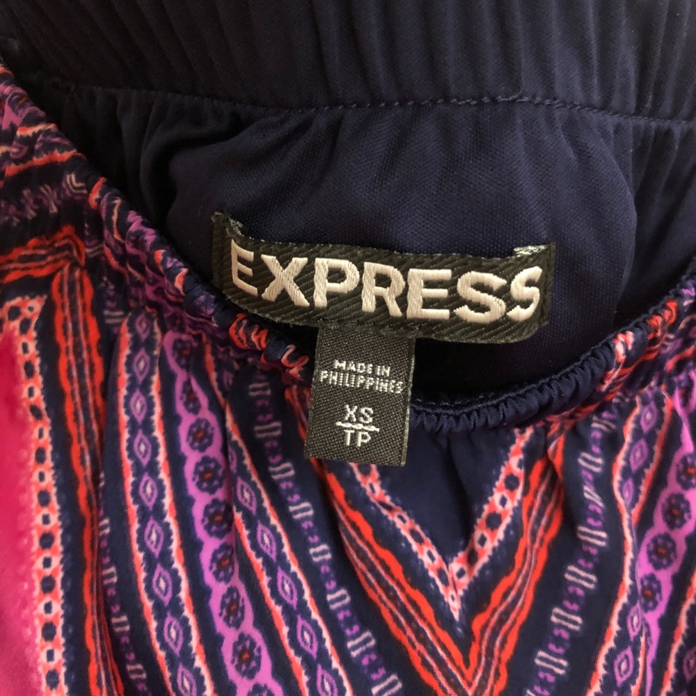 Express Dress - Picture 2 of 3